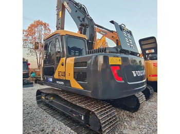 Pelle sur chenille VOLVO EC140