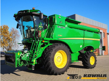 Moissonneuse-batteuse JOHN DEERE S780