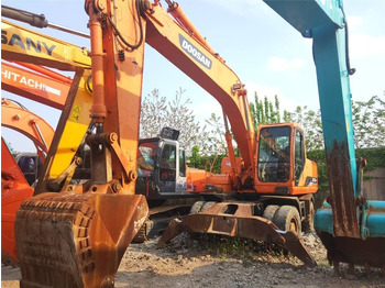 Pelle sur pneus Doosan DH210W-7: photos 3