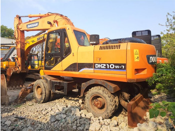 Pelle sur pneus Doosan DH210W-7: photos 4