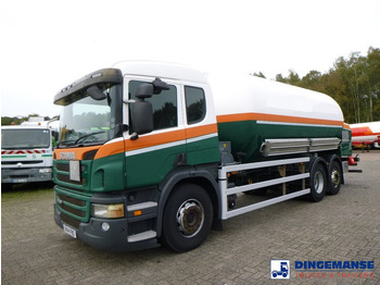 Camion citerne SCANIA P 320