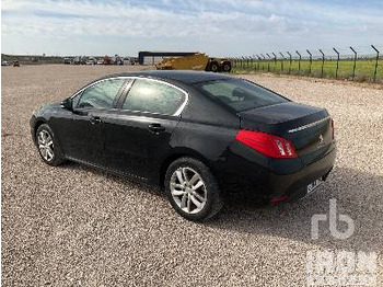 Voiture PEUGEOT 508: photos 2