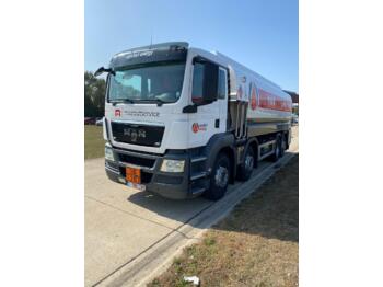 Camion citerne MAN TGS