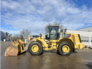 Chargeuse sur pneus CATERPILLAR 972K