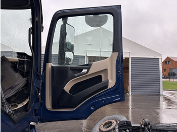 Portière et pièces pour Camion Mercedes-Benz right side low-roof cab doors: photos 2