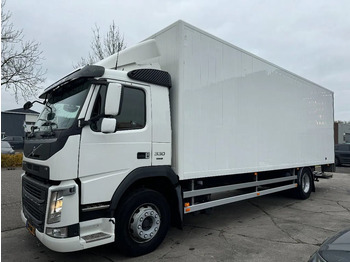 Camion fourgon VOLVO FM 330