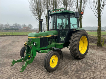 Tracteur agricole JOHN DEERE 1640