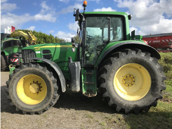 Tracteur agricole JOHN DEERE 6930