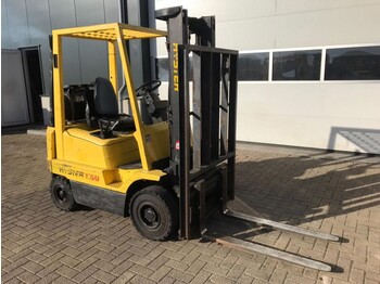 Chariot élévateur à gaz HYSTER