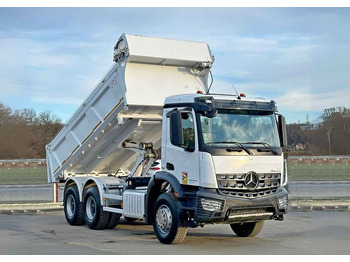 Camion benne MERCEDES-BENZ Arocs 3240