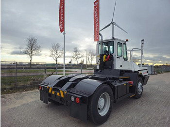 Tracteur portuaire TERBERG - YT220: photos 3