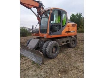 Pelle sur pneus DOOSAN DX160W