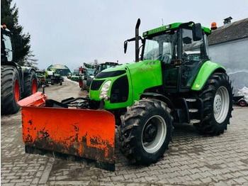 Tracteur agricole ZETOR