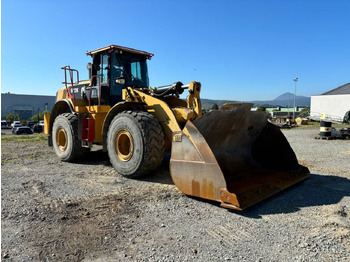 Chargeuse sur pneus CATERPILLAR 972K