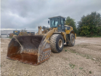 Chargeuse sur pneus CATERPILLAR 972K