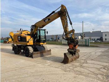 Pelle sur pneus CATERPILLAR M314F