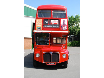 Bus à impériale