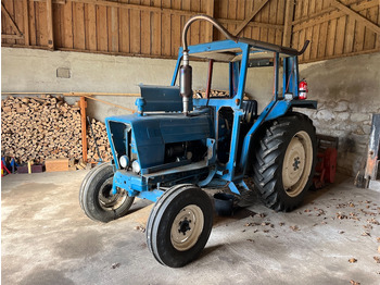 Tracteur agricole FORD