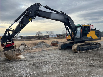 Pelle sur chenille VOLVO EC300EL