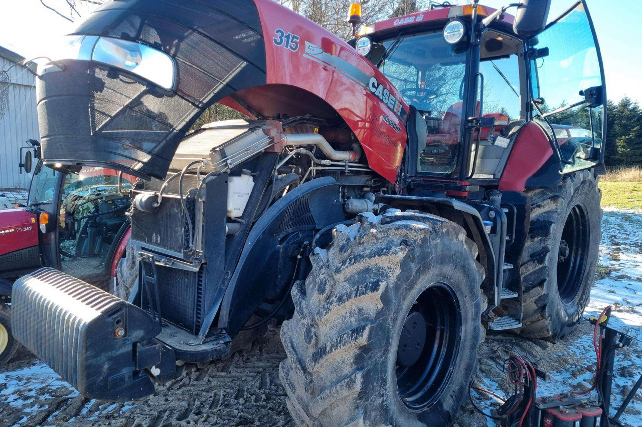 Tracteur agricole Case-IH Magnum 315: photos 7