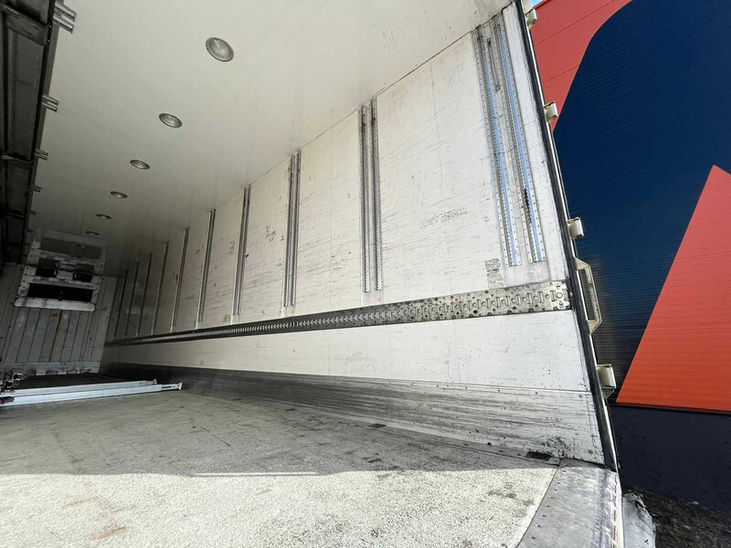 Remorque frigorifique PARATOR CV 18-18 VECTOR 1850 / BOX L=12332 mm: photos 11 Remorque frigorifique PARATOR CV 18-18 VECTOR 1850 / BOX L=12332 mm: photos 11