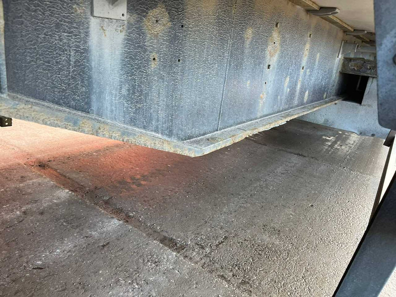 Remorque frigorifique PARATOR CV 18-18 VECTOR 1850 / BOX L=12332 mm: photos 16 Remorque frigorifique PARATOR CV 18-18 VECTOR 1850 / BOX L=12332 mm: photos 16