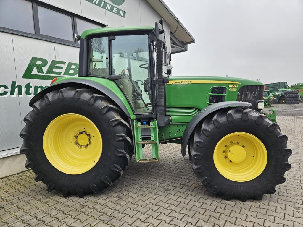 Tracteur agricole John Deere 6830: photos 21