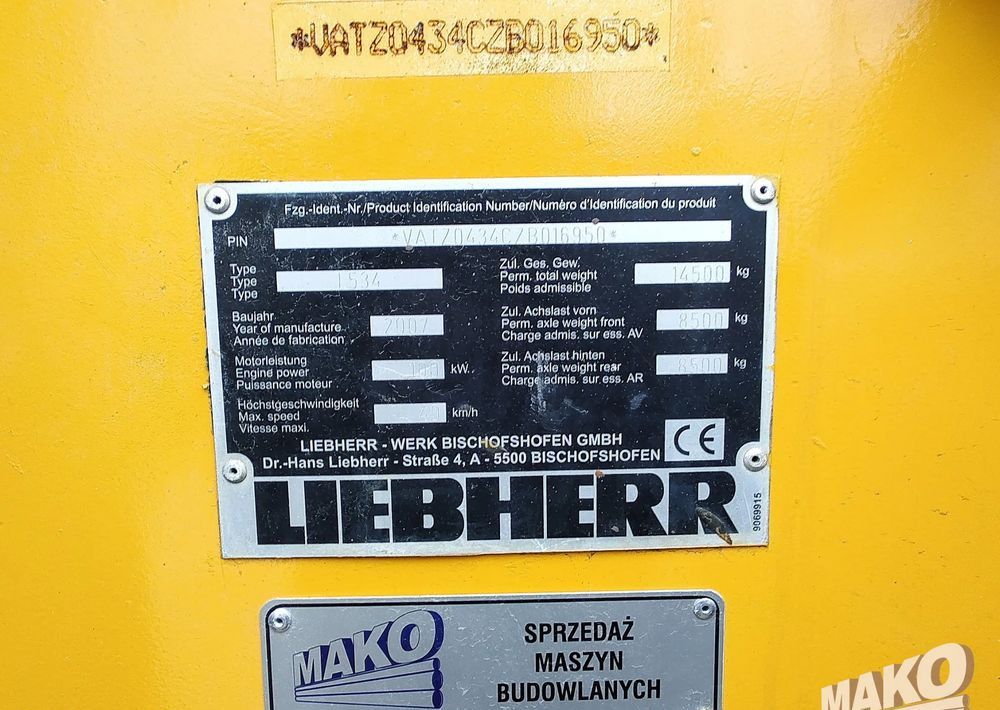 Chargeuse sur pneus Liebherr L534: photos 10