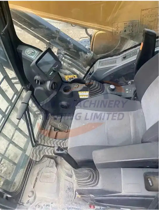 Crédit-bail de  Construction Machine Excavator Hyundai 520 Crawler Excavators Hyundai 520 In Good Quality Hyundai520 Construction Machine Excavator Hyundai 520 Crawler Excavators Hyundai 520 In Good Quality Hyundai520: photos 7