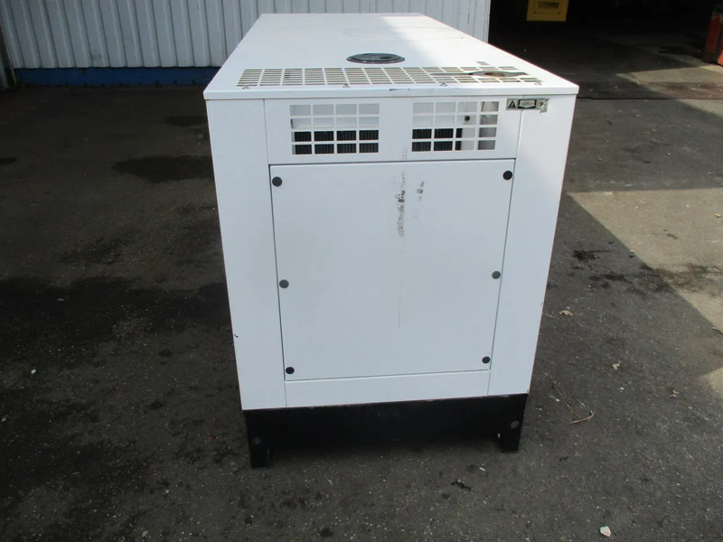 Groupe électrogène neuf Plus Power GF2-30 , 37 KVA , New Diesel generator ,3 Phase , 2 pieces in stock: photos 6