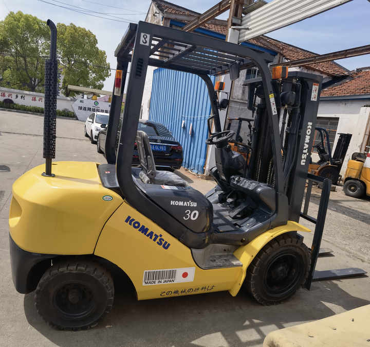 Chariot élévateur diesel Used Komatsu Forklift Japan Used Forklift 3 Ton Diesel FD30 for Sale: photos 7