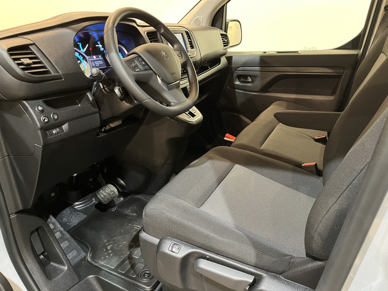 Fourgonnette, Utilitaire électrique Peugeot e-Expert EV L2 75 kWh Servicebus / Inrichting / 100% Elektrisch / Airco / 220V. / Trekhaak / Camera / Cruise Control / Navigatie / CarPlay / 3-Zits / 1.900 KM !!: photos 6