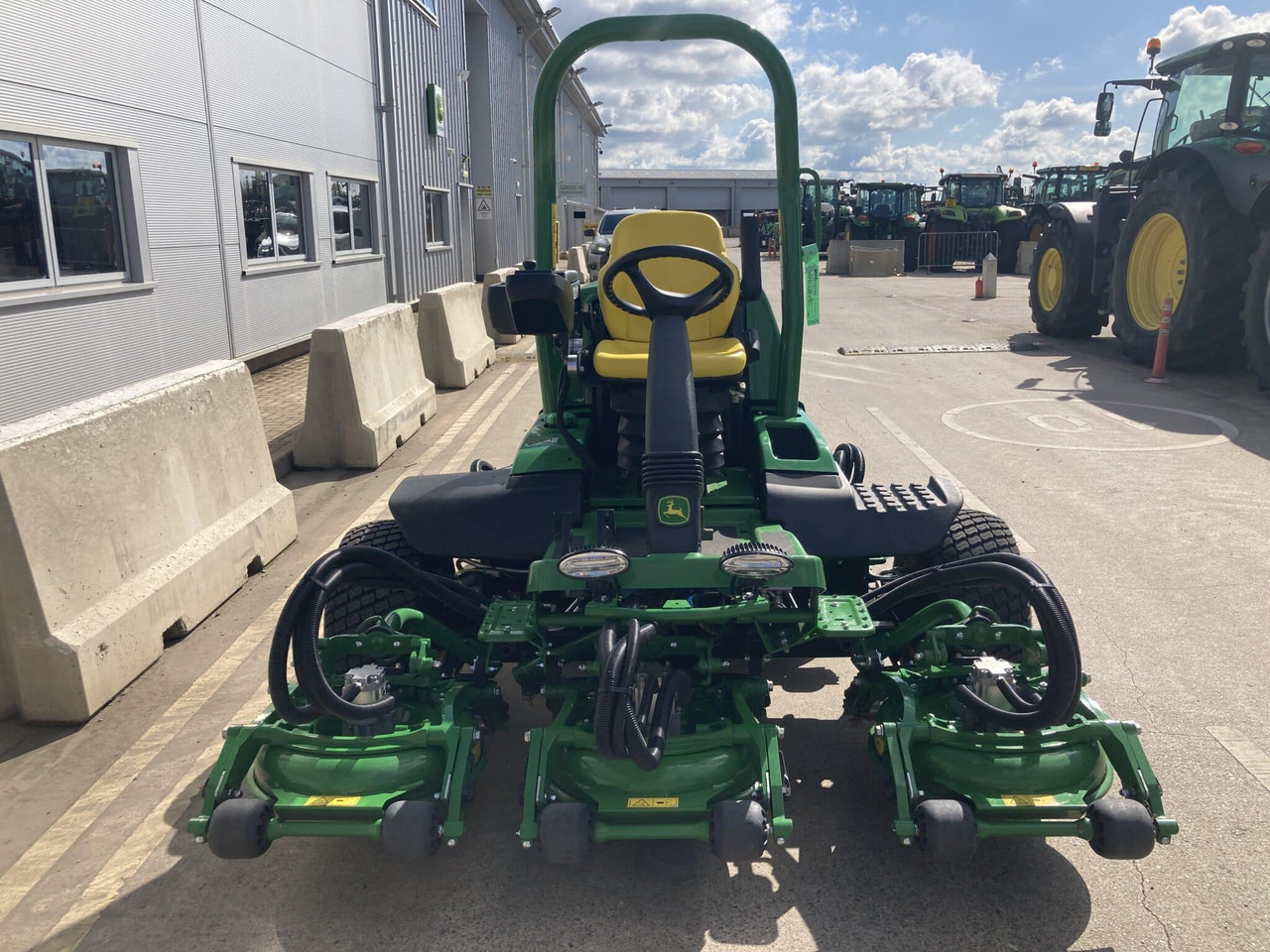 Motofaucheuse neuf John Deere 8800A 5 pod rotary mower: photos 8