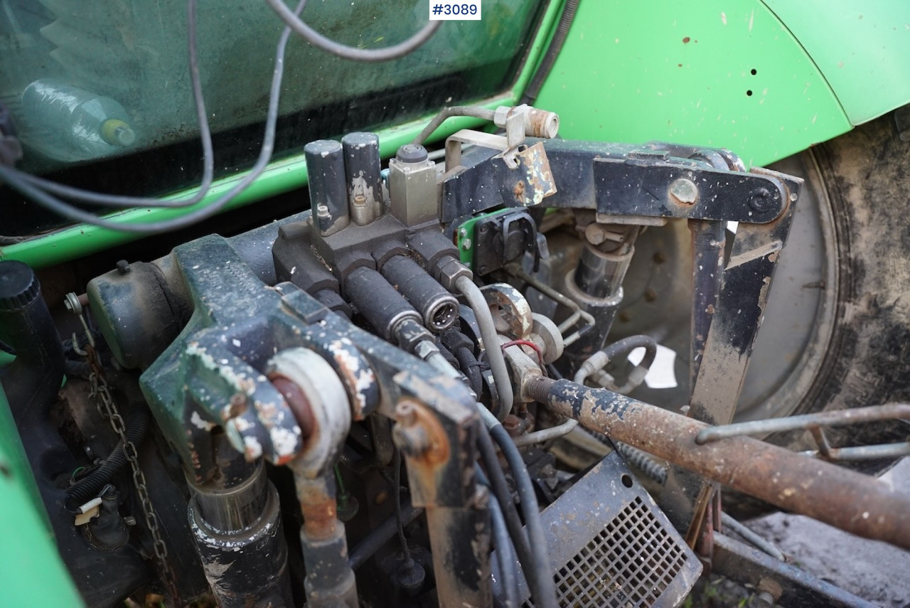 Tracteur agricole 1994 Deutz-Fahr Agrotron 4.85 w/ 2 sets of tires and twin wheels: photos 18