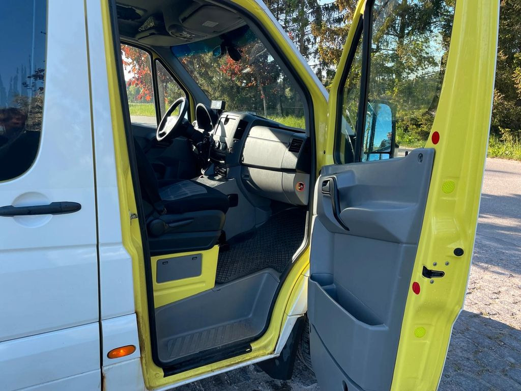 Fourgon utilitaire Mercedes-Benz Sprinter 316 CDI Ambulance Electric STRYKER Bed: photos 16