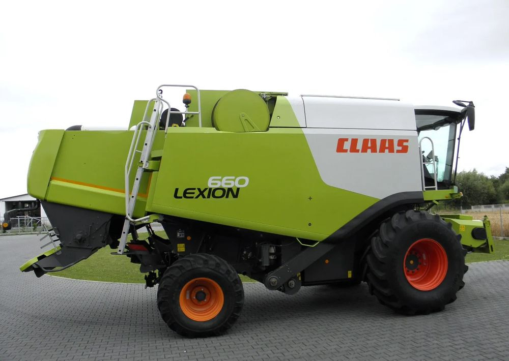 Moissonneuse-batteuse Claas Lexion 660 2011 Rok, heder 7,5 m Vario, Nie Malowany, Stan Bardzo Dobry: photos 13