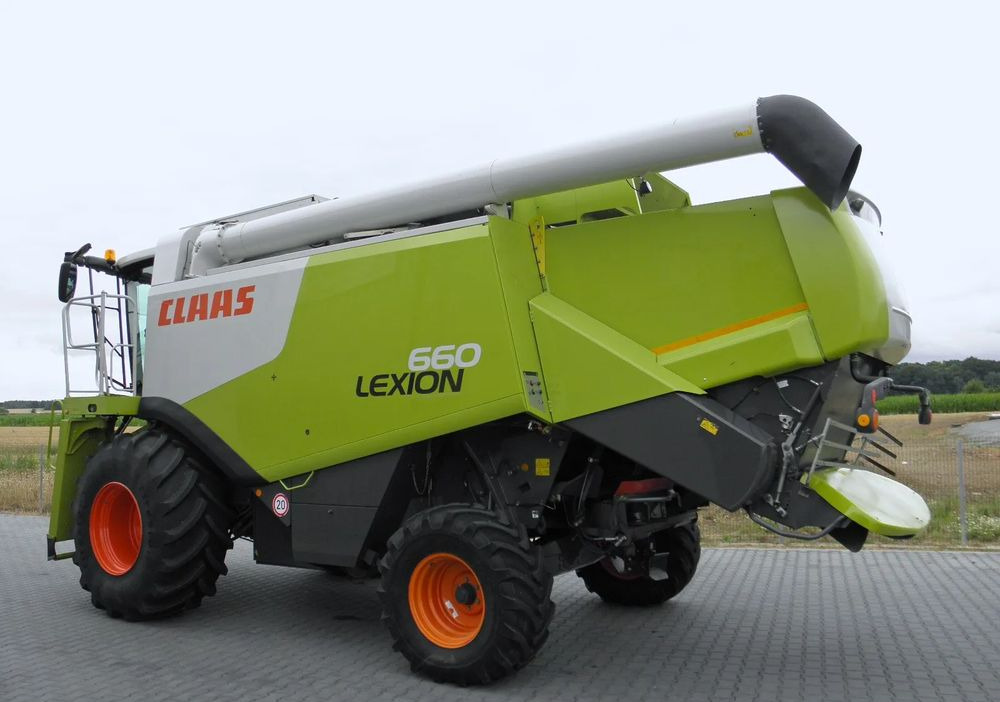 Moissonneuse-batteuse Claas Lexion 660 2011 Rok, heder 7,5 m Vario, Nie Malowany, Stan Bardzo Dobry: photos 7