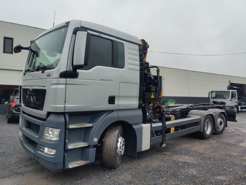 Camion ampliroll, Camion grue MAN TGX 26.400 Euro5 containersysteem kraan Effer 145 remote: photos 6