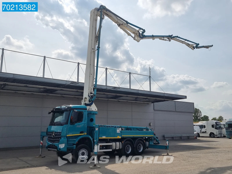 Crédit-bail de Mercedes-Benz Arocs 2836 6X4 Manual 33mtr Pump Sermac 5Z33 SC150 Euro 6 Mercedes-Benz Arocs 2836 6X4 Manual 33mtr Pump Sermac 5Z33 SC150 Euro 6: photos 10