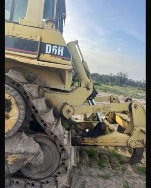 Bulldozer Caterpillar D6H: photos 19