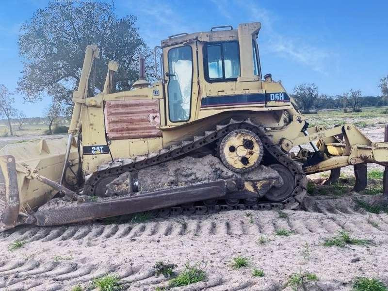 Bulldozer Caterpillar D6H: photos 16