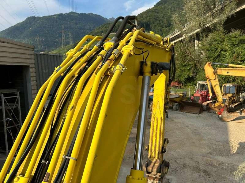 Pelle sur chenille FIAT HITACHI E215B MACHINE SUISSE: photos 31