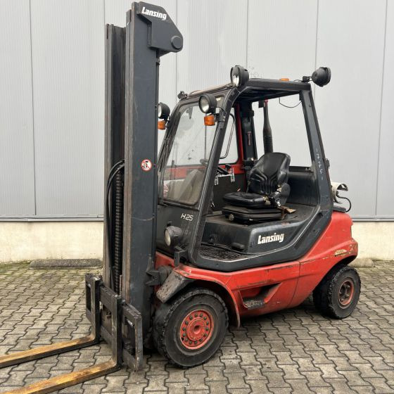 Chariot élévateur à gaz Linde H25T-03 (351): photos 1