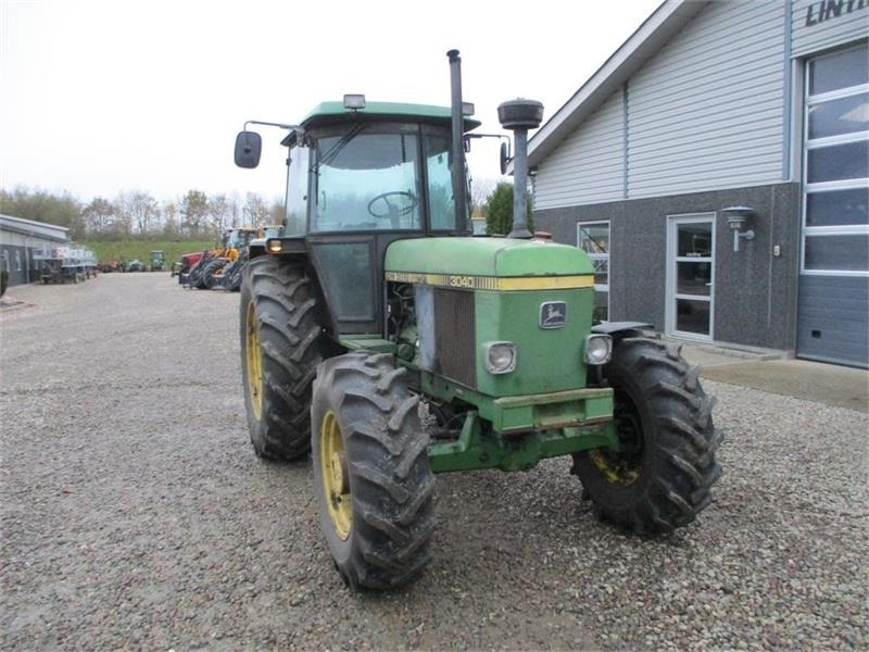 Tracteur agricole John Deere 3040 SG2: photos 15