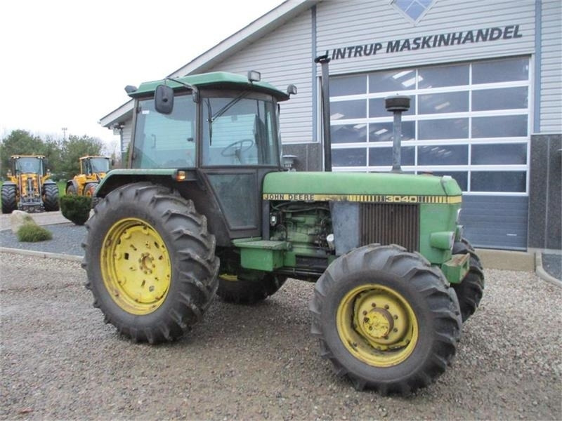 Tracteur agricole John Deere 3040 SG2: photos 13