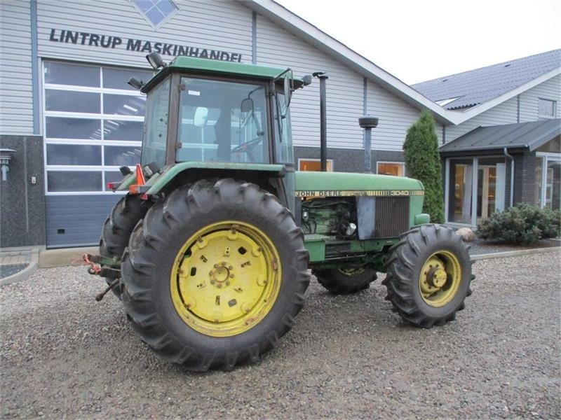 Tracteur agricole John Deere 3040 SG2: photos 10