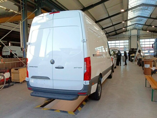 Fourgon utilitaire MERCEDES-BENZ Sprinter 317 CDI,3665mm,Automatik,Kamera: photos 16