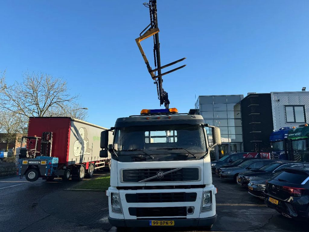 Camion plateau, Camion grue Volvo FM 340 6X2 EFFER 140 2S EURO 3: photos 7