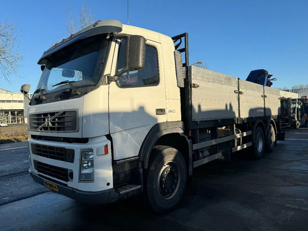 Camion plateau, Camion grue Volvo FM 340 6X2 EFFER 140 2S EURO 3: photos 15