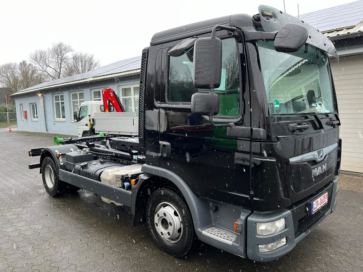 Camion ampliroll MAN TGL 12.220 BL Aut. City Abrollkipper AHK Euro 6: photos 19